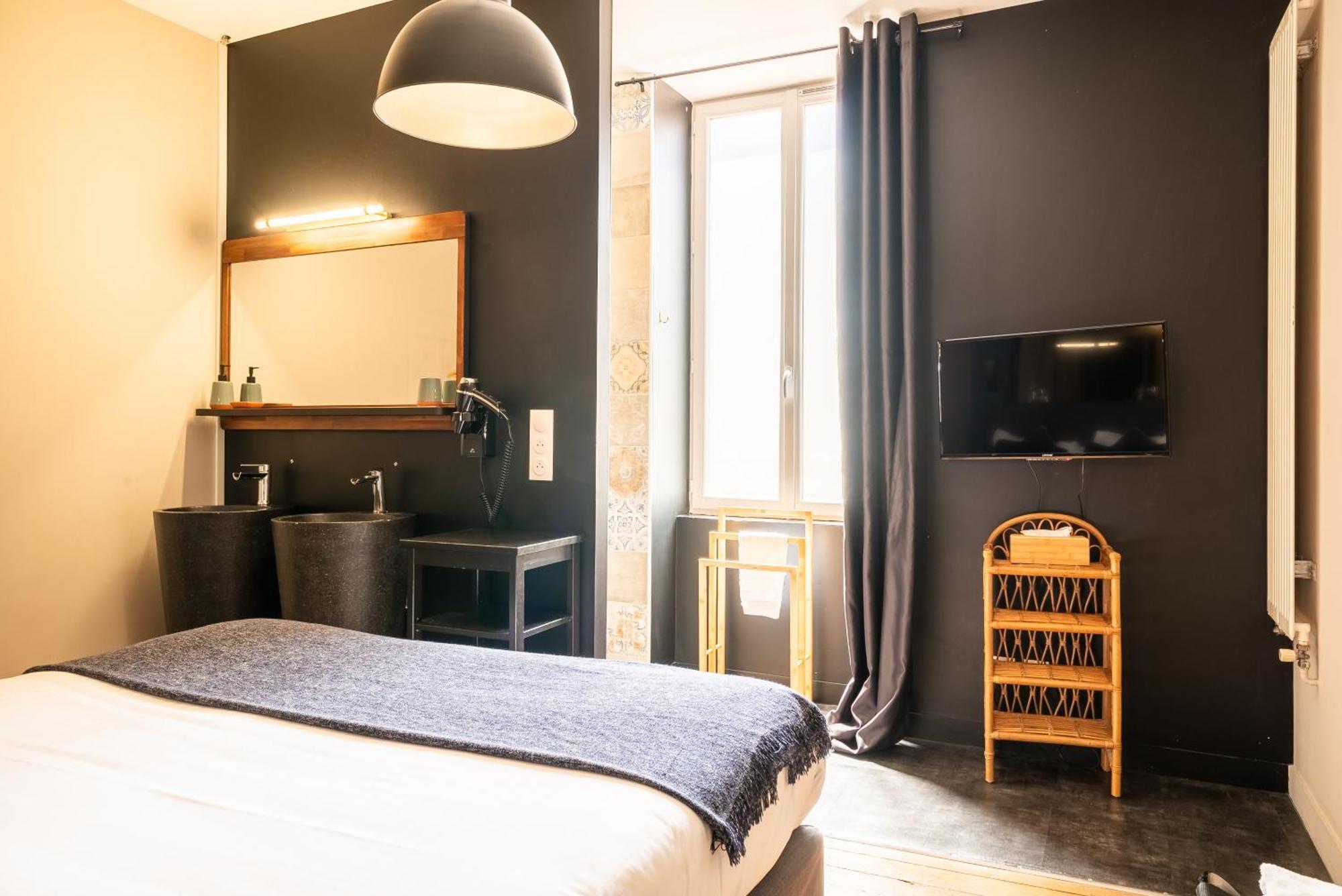 Dupain & Dubeurre Appart'Hotel - Parking En Supp リモージュ エクステリア 写真